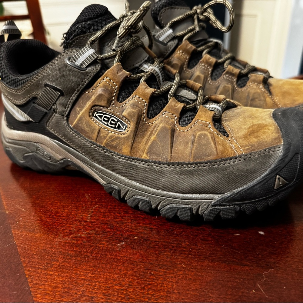 Keen Targhee III Low Hiking Shoes Brown Leather Men’s Size 10